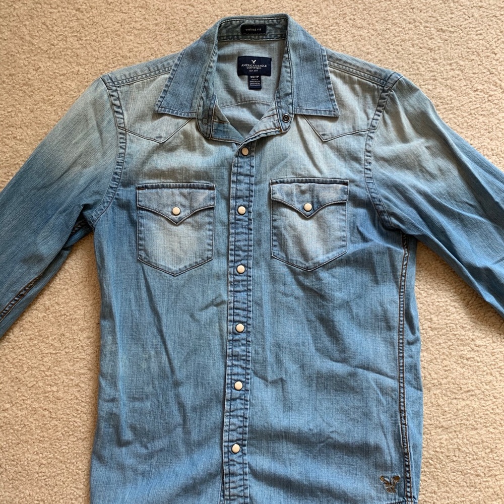 American Eagle Men’s Denim Shirt